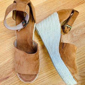 Wedge heel sandal